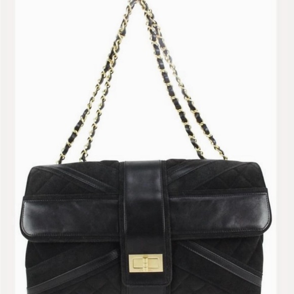 Authentic Chanel Black Suede Reissue Flag Flap - Picture 2 of 12